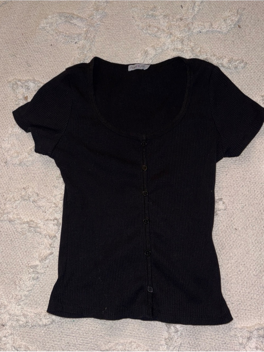 Heart Hips Black Scoop Neck Button-Front Ribbed Tee